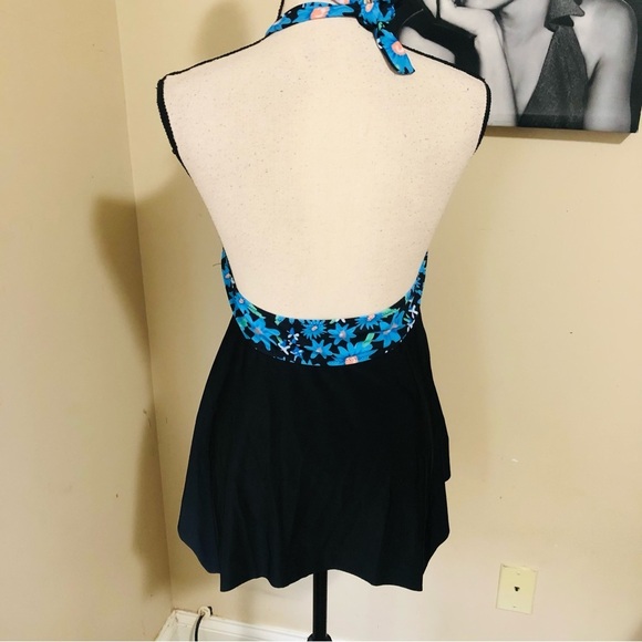 Beachsissi Tankini Swimdress Top - Picture 4 of 5